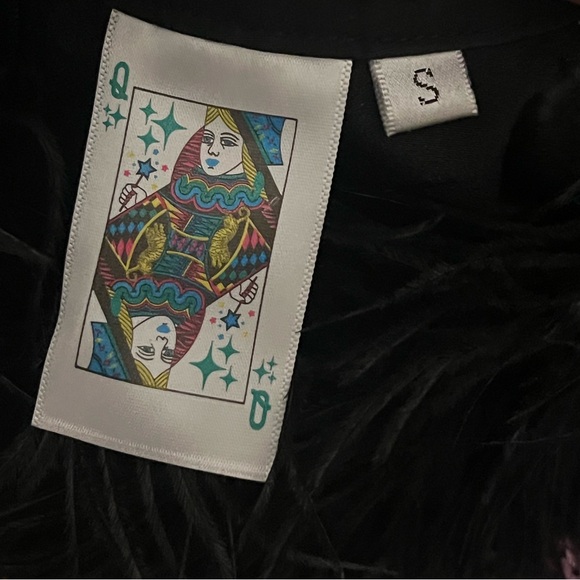 Queen of Sparkles Multicolor Sequin Stripe Feather Sleeveless Top Small - Picture 7 of 13